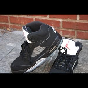 Air Jordan 5 Retro OG Black Metallic